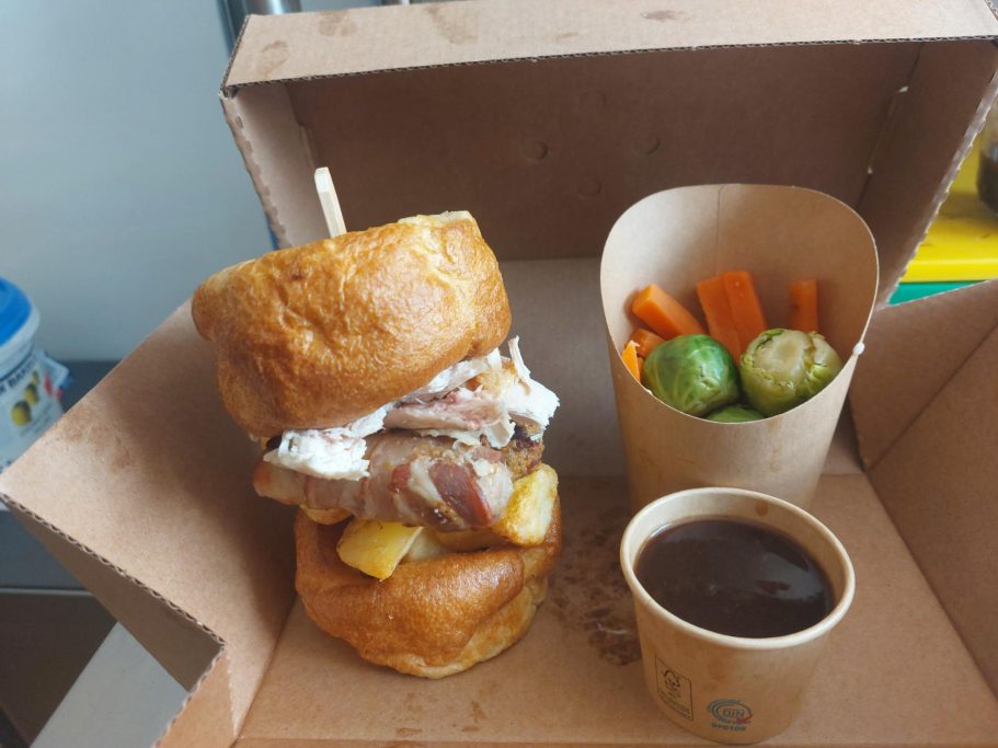 🍽️ Sunday Lunch Deal 🍽️ Sunday Lunch Deal